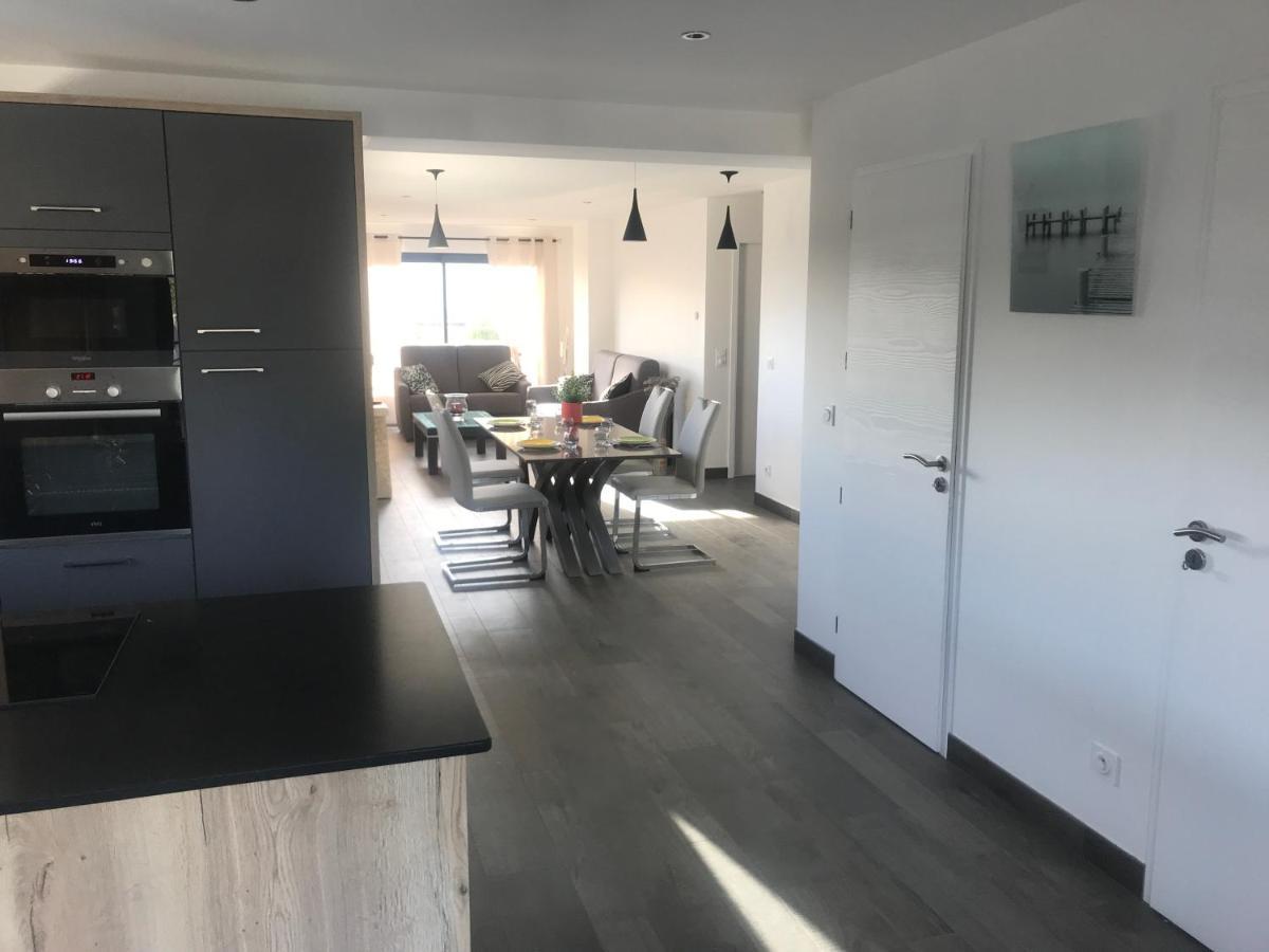 Aux Gres Des Vagues Apartment Lion-sur-Mer Exterior photo